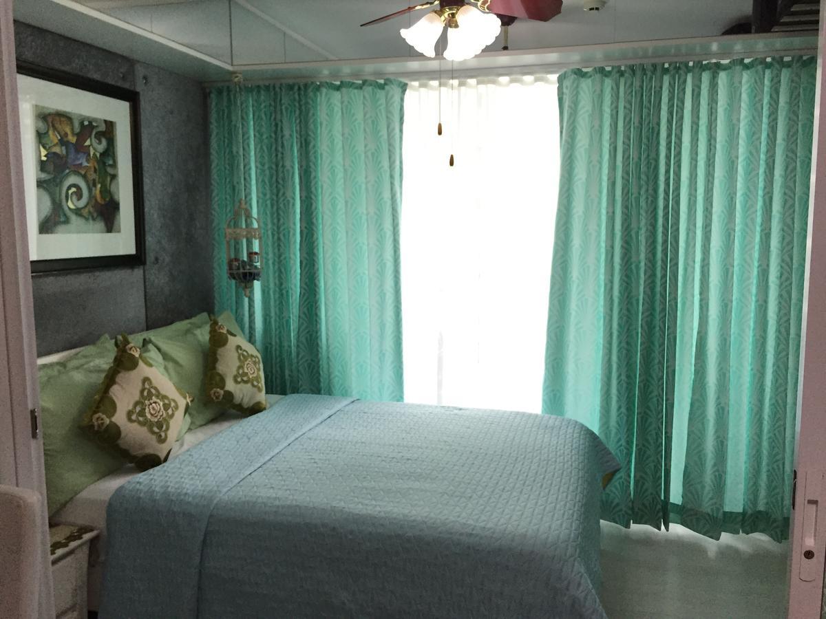 Azure Urban Resort Res. Paranaque City エクステリア 写真